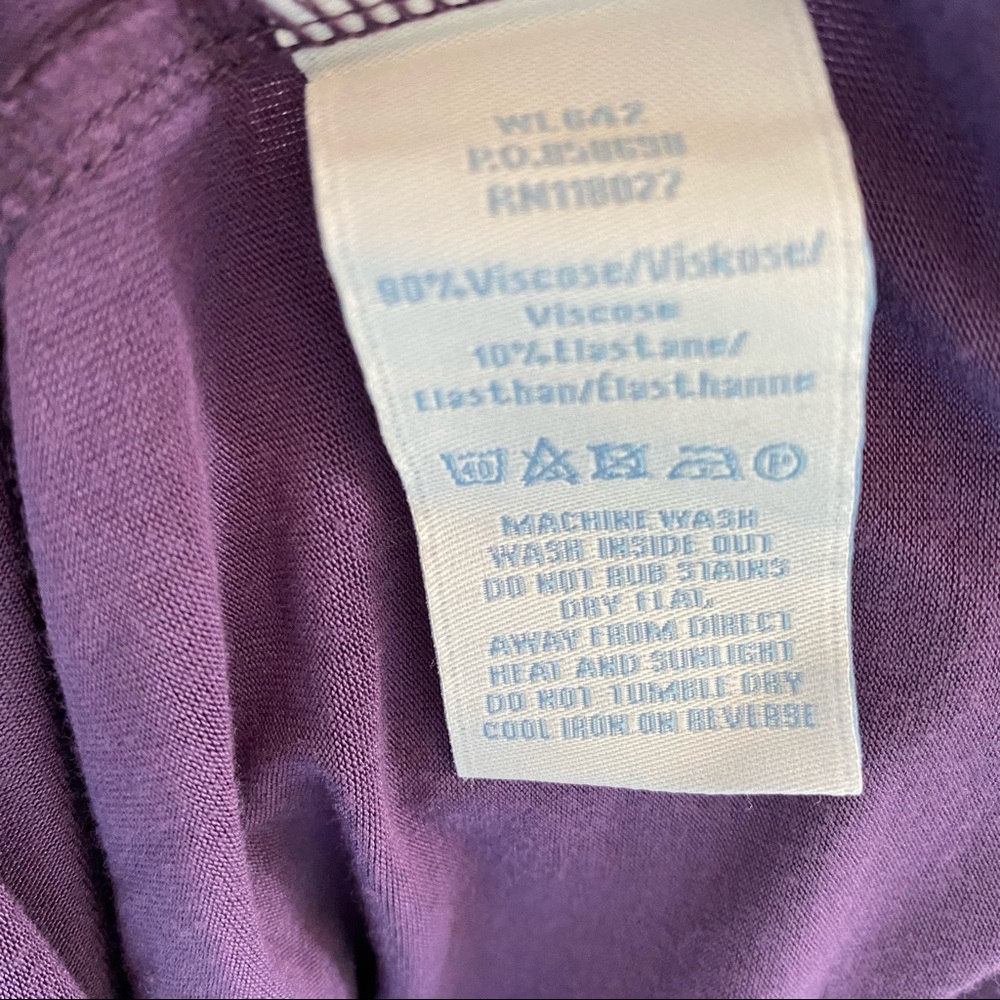 BODEN TOP TANK PURPLE SLEEVELESS CINCHED BUST STRETCH V-NECK Size 2 - Picture 8 of 8